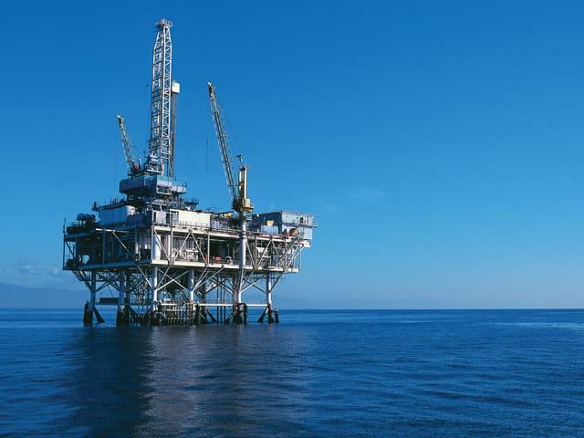测试和鉴定用于深水石油勘探的先进弹性体